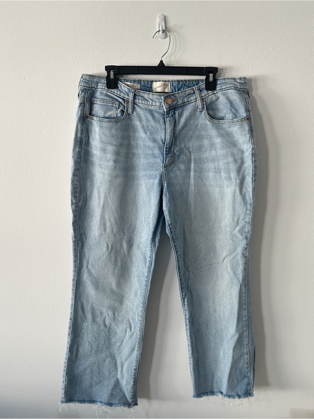 Universal Thread Goods Co. Ankle Bootcut Jeans Size 16 / 33R